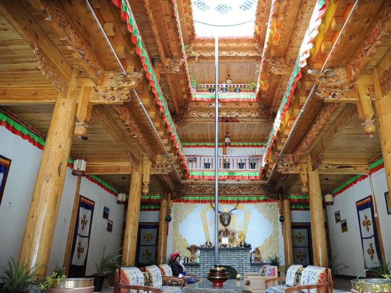 Shangri-la-Tibetan-Family-Inn-photos-shangrila1