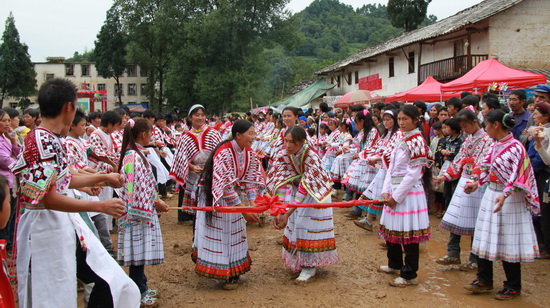 Shuitianwanzi Miao ethnic village in Weixin County