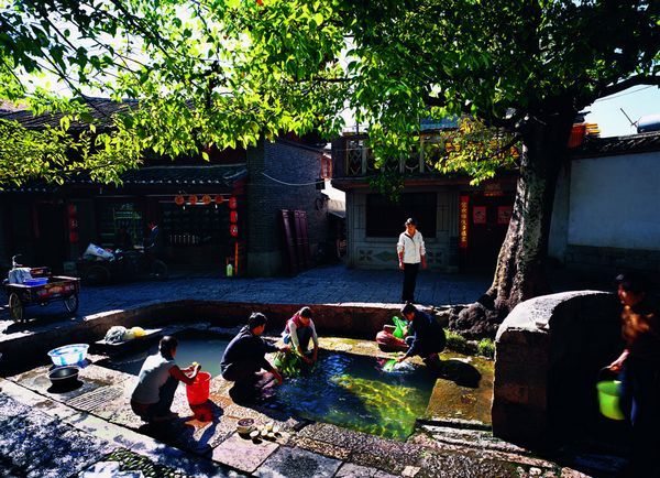 Three Wells in Lijiang Old Town