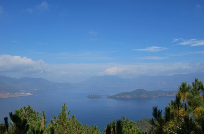 Lijiang Gemu Mountain in Lugu Lake